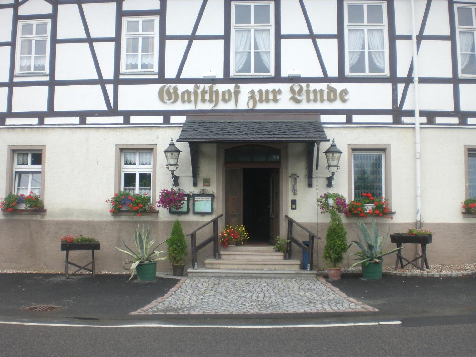Hotel Gasthof Zur Linde Weissbach  Extérieur photo